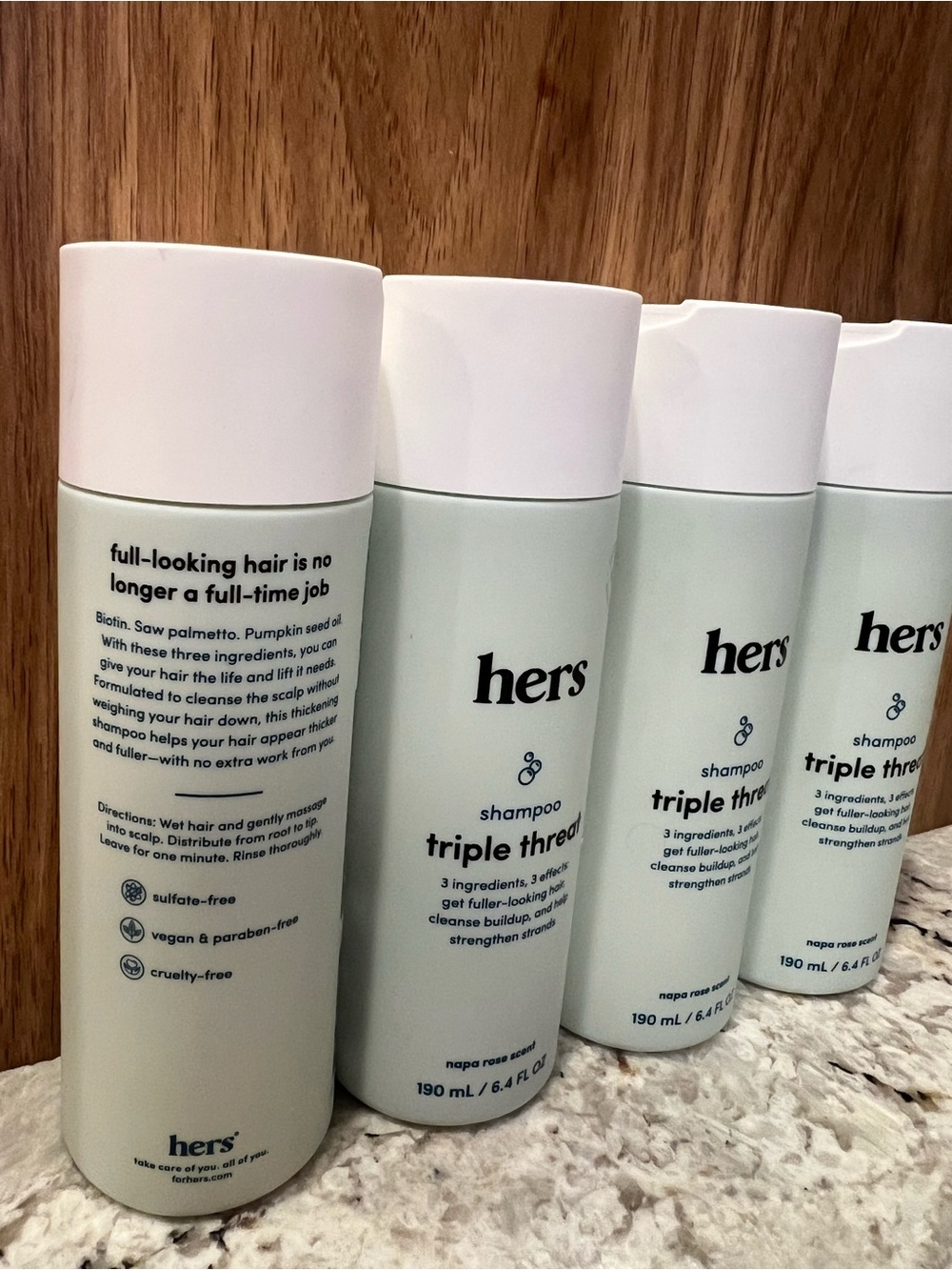 Hers Triple Threat Shampoo - Cream/Light Green - Picture 4 of 7